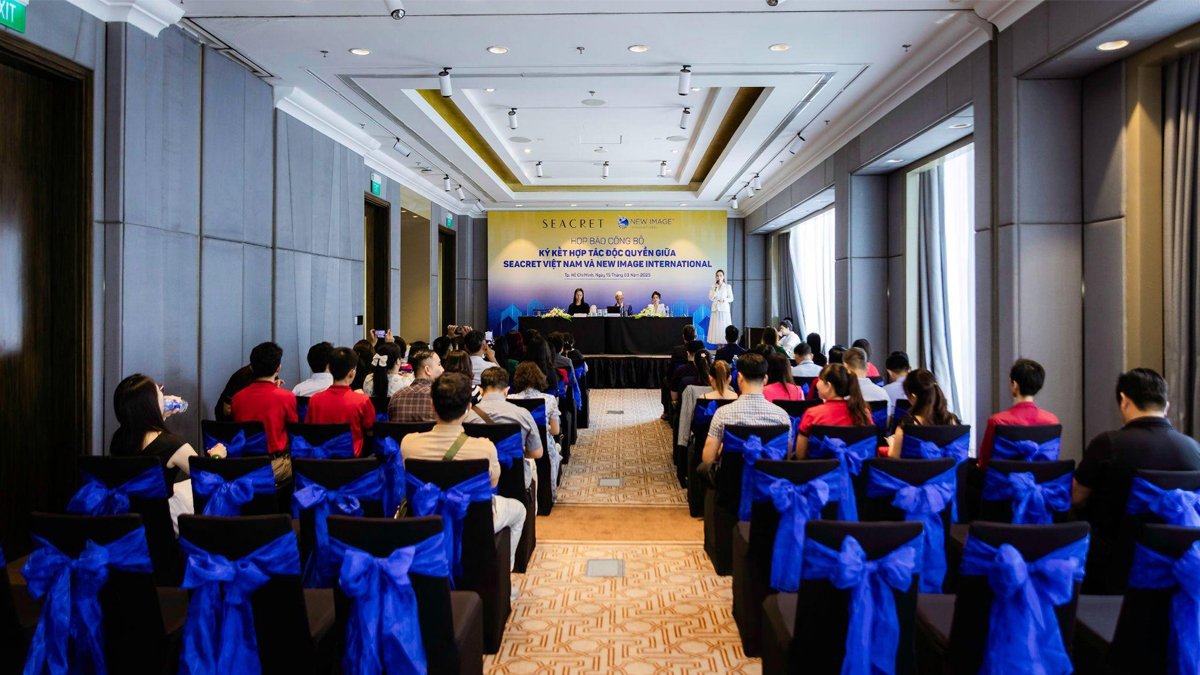 Họp báo công bố lễ ký kết giữa seacret và new image